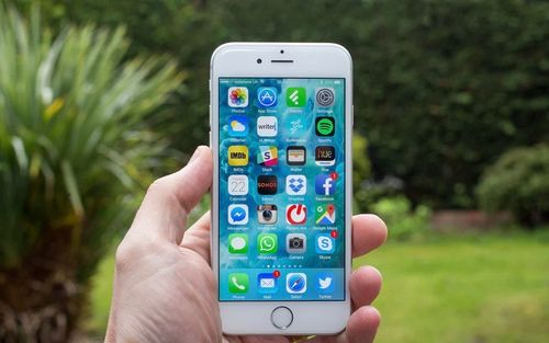 Apple iPhone 6.jpg
