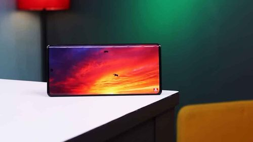 Motorola Edge 30 Ultra Display.JPG