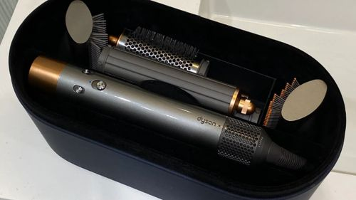 dyson (2).jpg