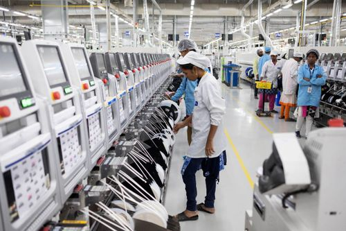 iphone 14 india production.jpg