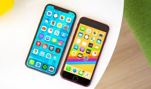 iphone se vs iphone se4.jpg