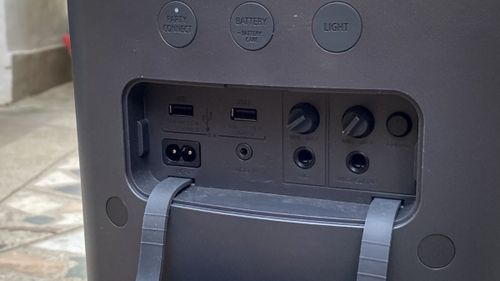 sony speaker (3).jpg