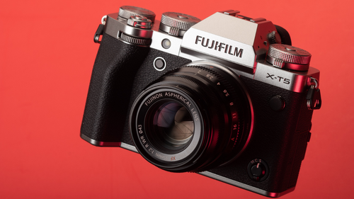 Fujifilm X-T5.png