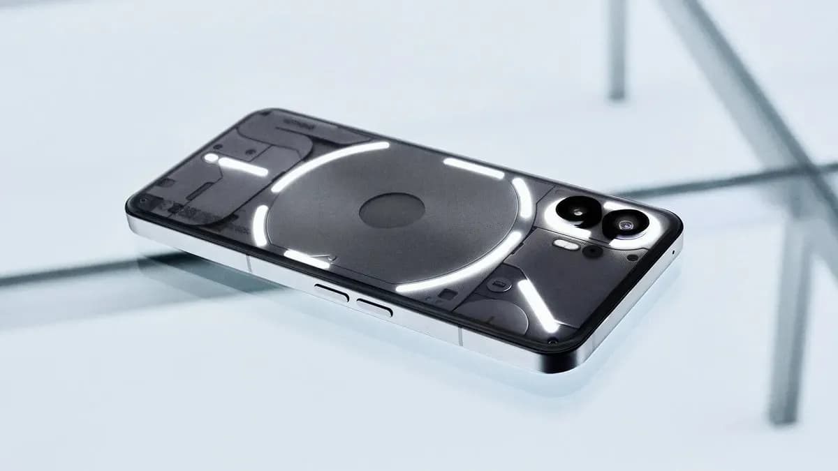 Nothing Phone (2) Receives Nothing OS 2.5.3 Update: Enhanced Features and Improved Connectivity