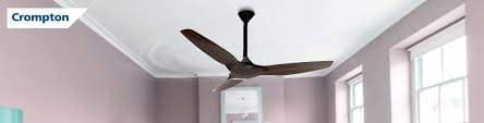 Easily clean your ceiling fan to make it shine like new in just a few minutes with this hassle-free method.