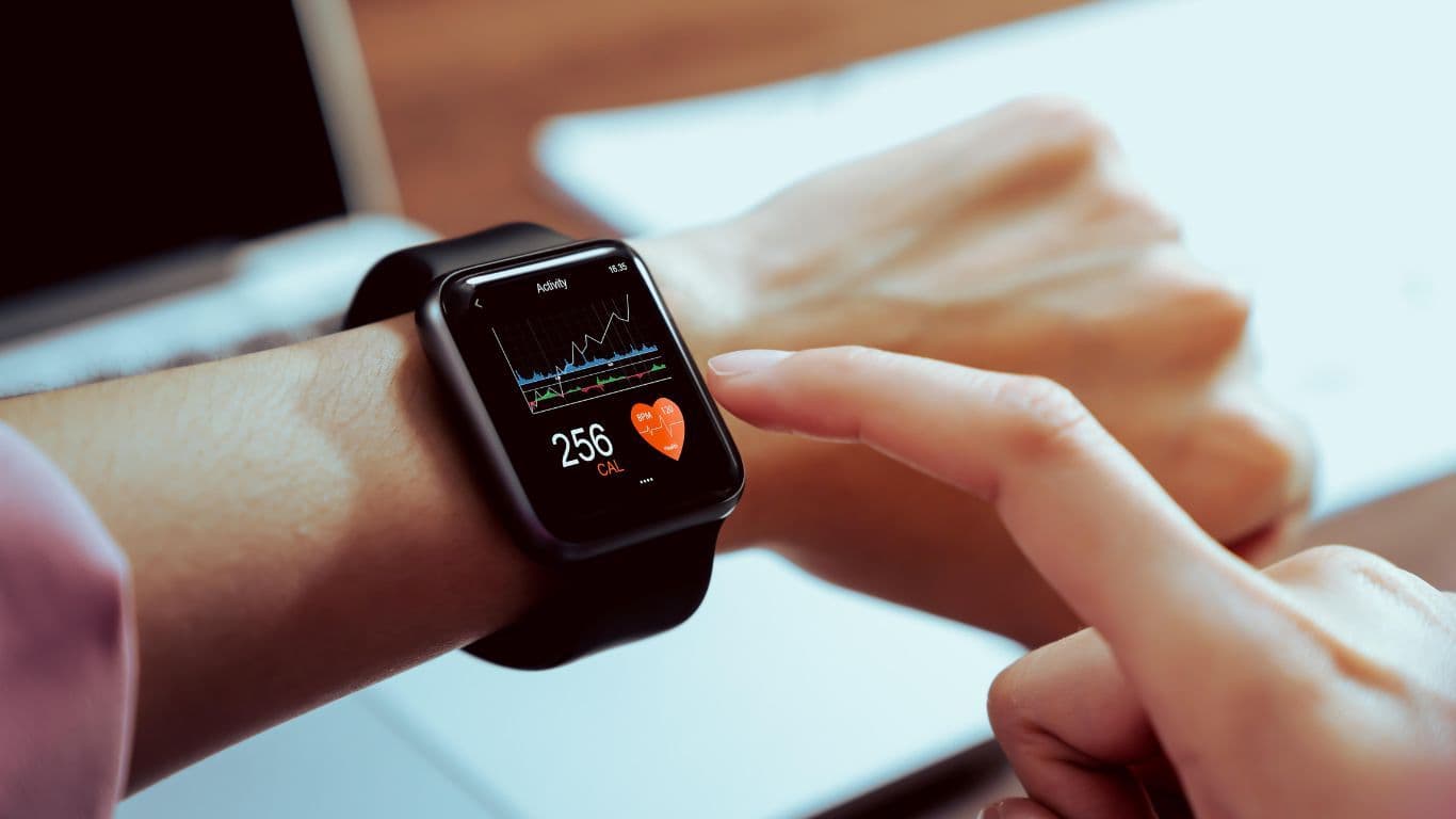 Wearable Health Tech: Apple Watch's Expanding Capabilities