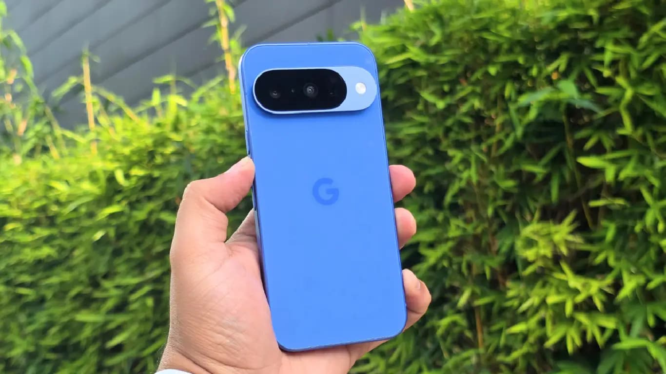 Google Pixel 10 Sees Price Drop of Over Rs 12,700 on Amazon India