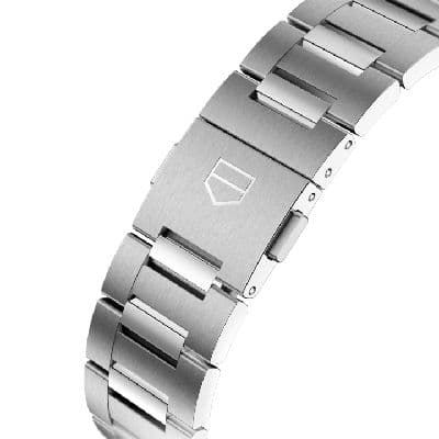 https://cmv360.s3.ap-southeast-1.amazonaws.com/Tag_Heuer_Carrera_Chronograph_CBN_2011_BA_0642_d79b0aa894.jpg