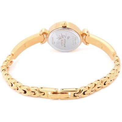 https://cmv360.s3.ap-southeast-1.amazonaws.com/Titan_NH_2251_YM_01_Raga_Watch_For_Women_7_43fcb1e76e.jpg