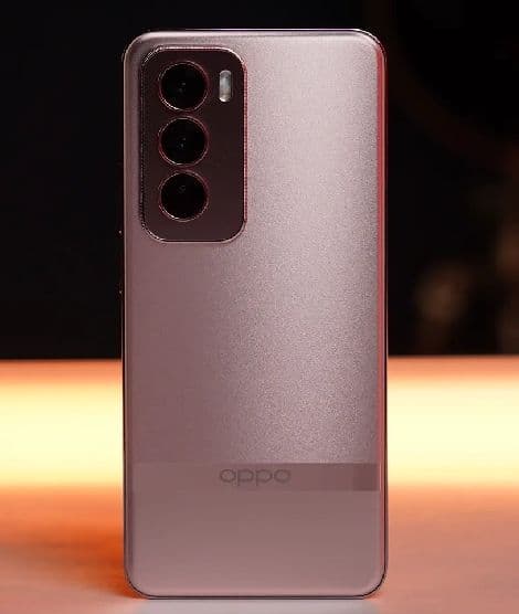 https://s3.ap-south-1.amazonaws.com/comparos/uploads/OPPO_Reno12_Pro_5_G_Rear_View_c926cc1d38.jpg