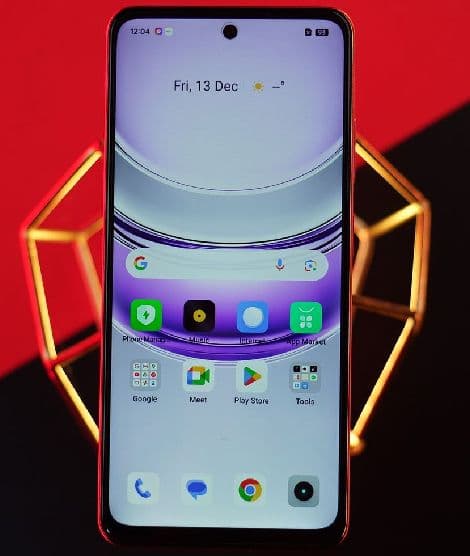https://s3.ap-south-1.amazonaws.com/comparos/uploads/Realme_14x_Display_05012f7ad3.jpg