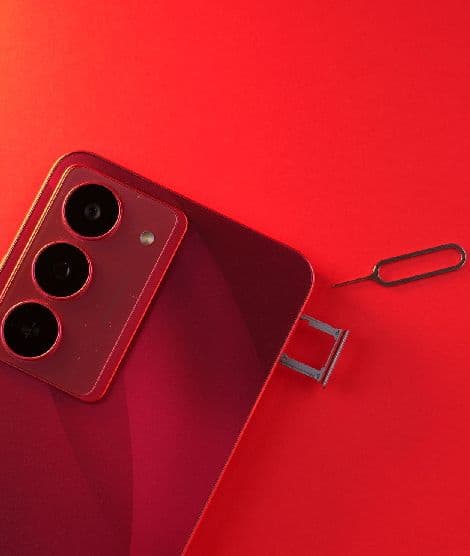 https://s3.ap-south-1.amazonaws.com/comparos/uploads/Realme_14x_SIM_Slot_6b935e8b73.jpg