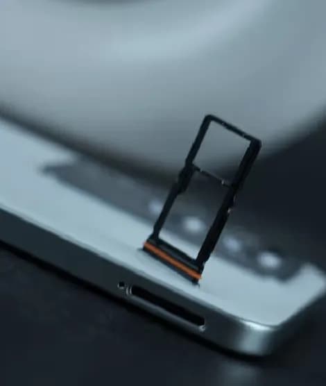 https://s3.ap-south-1.amazonaws.com/comparos/uploads/Redmi_15_5_G_e97d54a0a9.webp