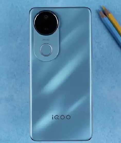 https://s3.ap-south-1.amazonaws.com/comparos/uploads/i_QOO_Z10_R_5_G_5_52a0b50c21.webp
