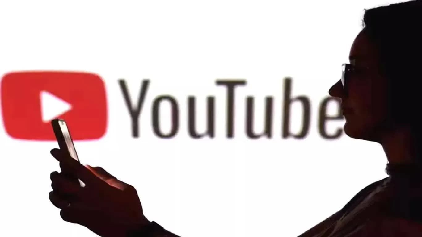 YouTube Offers Millions to Keep Top Creators Away from Netflix YouTube Offers Millions to Keep Top Creators Away from Netflix